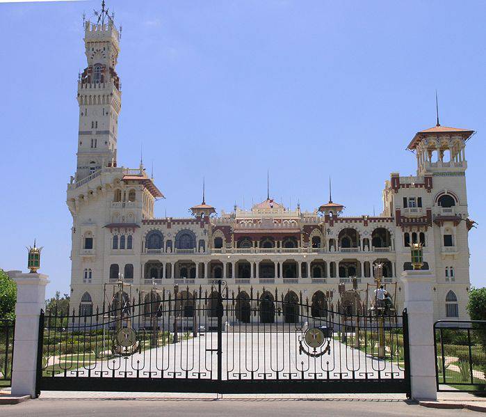 699px-alexandria_-_montaza_palace_-_front_view.jpg